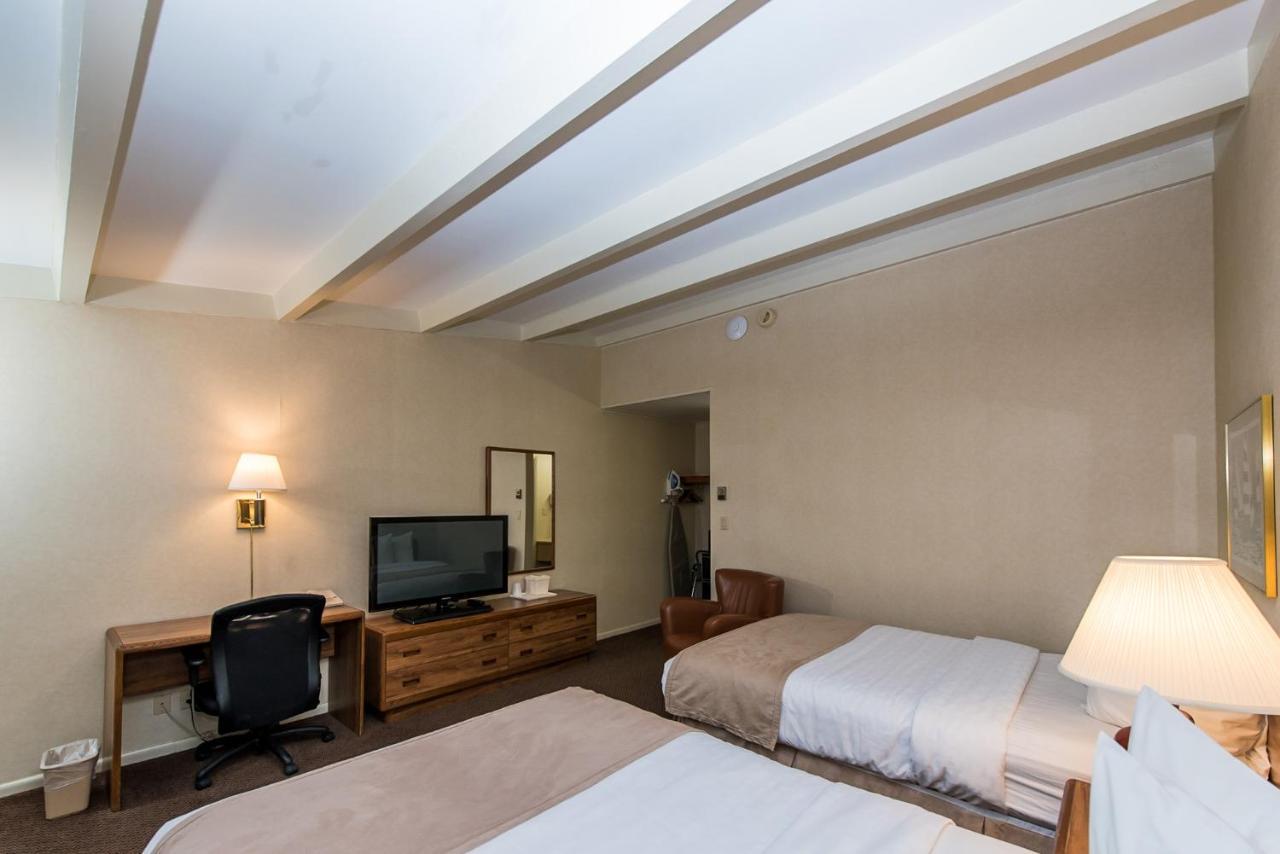 Windjammer Lodge Ogdensburg Extérieur photo