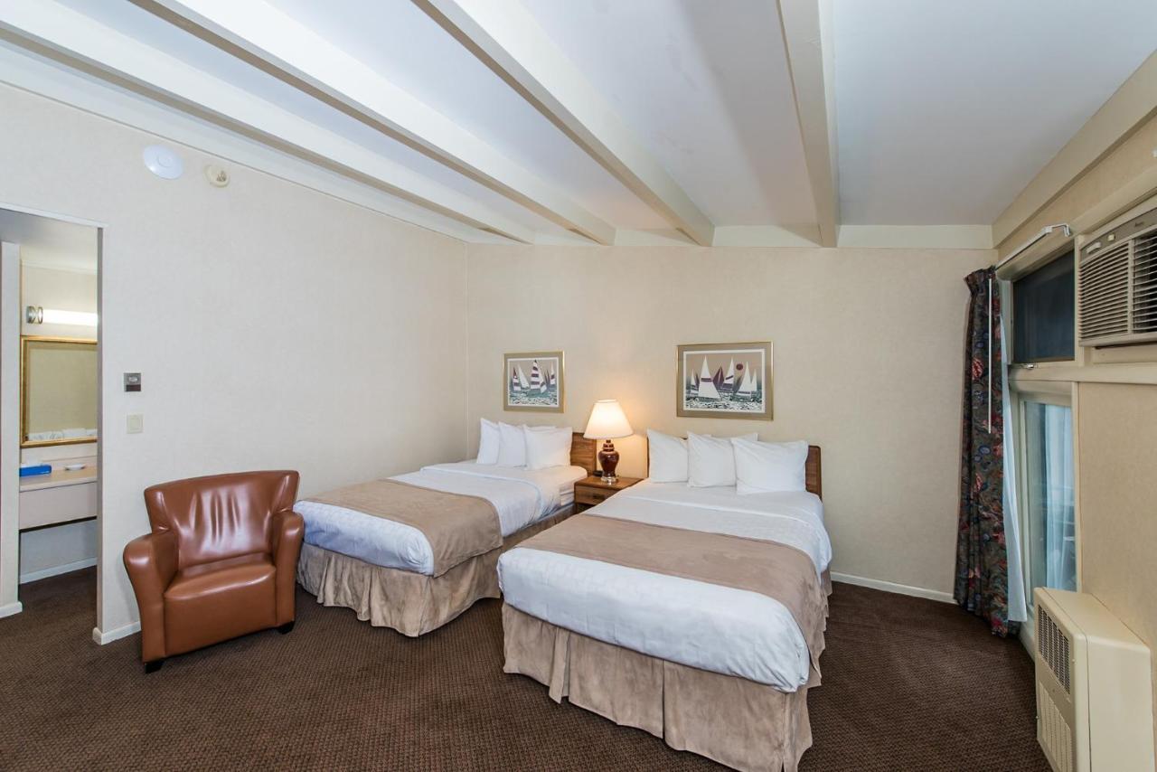 Windjammer Lodge Ogdensburg Extérieur photo